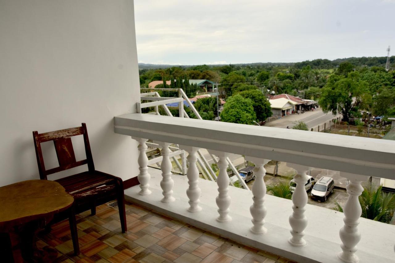 Isla De Oro Hotel Mamburao Zewnętrze zdjęcie