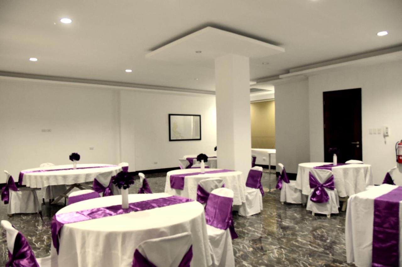 Isla De Oro Hotel Mamburao Zewnętrze zdjęcie